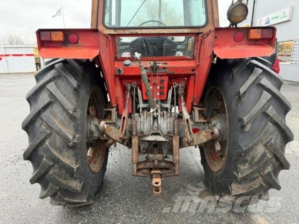 Massey Ferguson 575D Tractors
