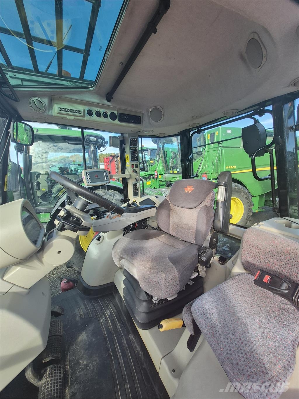 Massey Ferguson 7718 TRAKTOR الجرارات