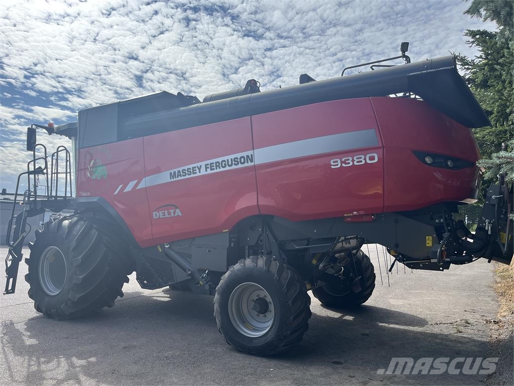 Massey Ferguson 9380 Delta حصادات
