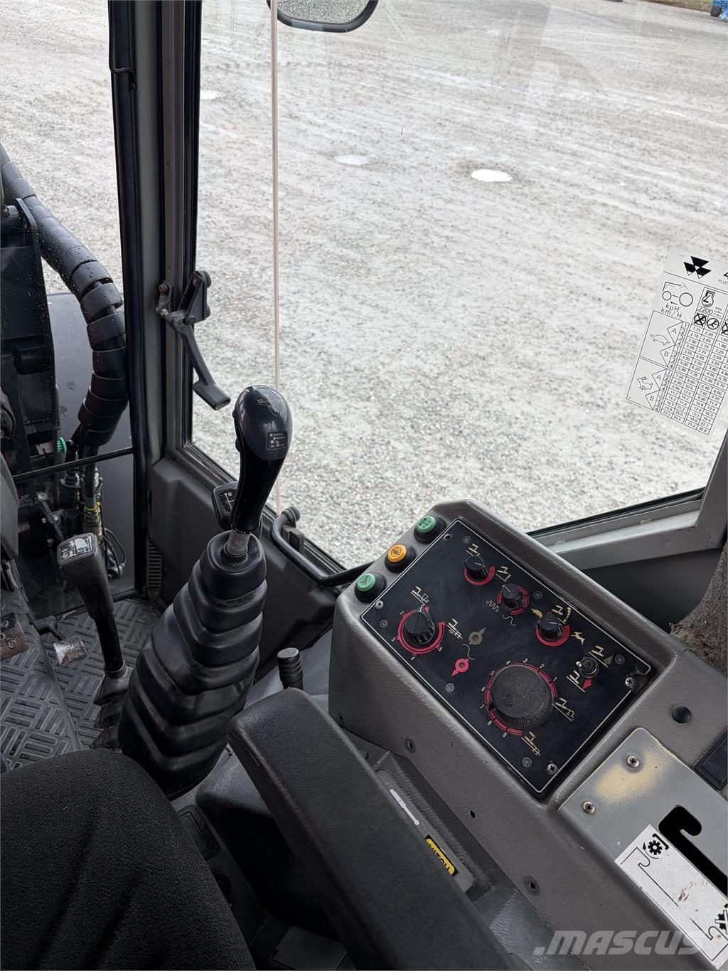 Massey Ferguson MF 3060 الجرارات