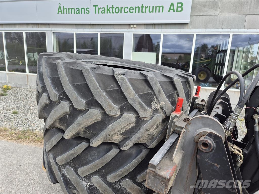 Michelin 540/65X30 Tyres, wheels and rims