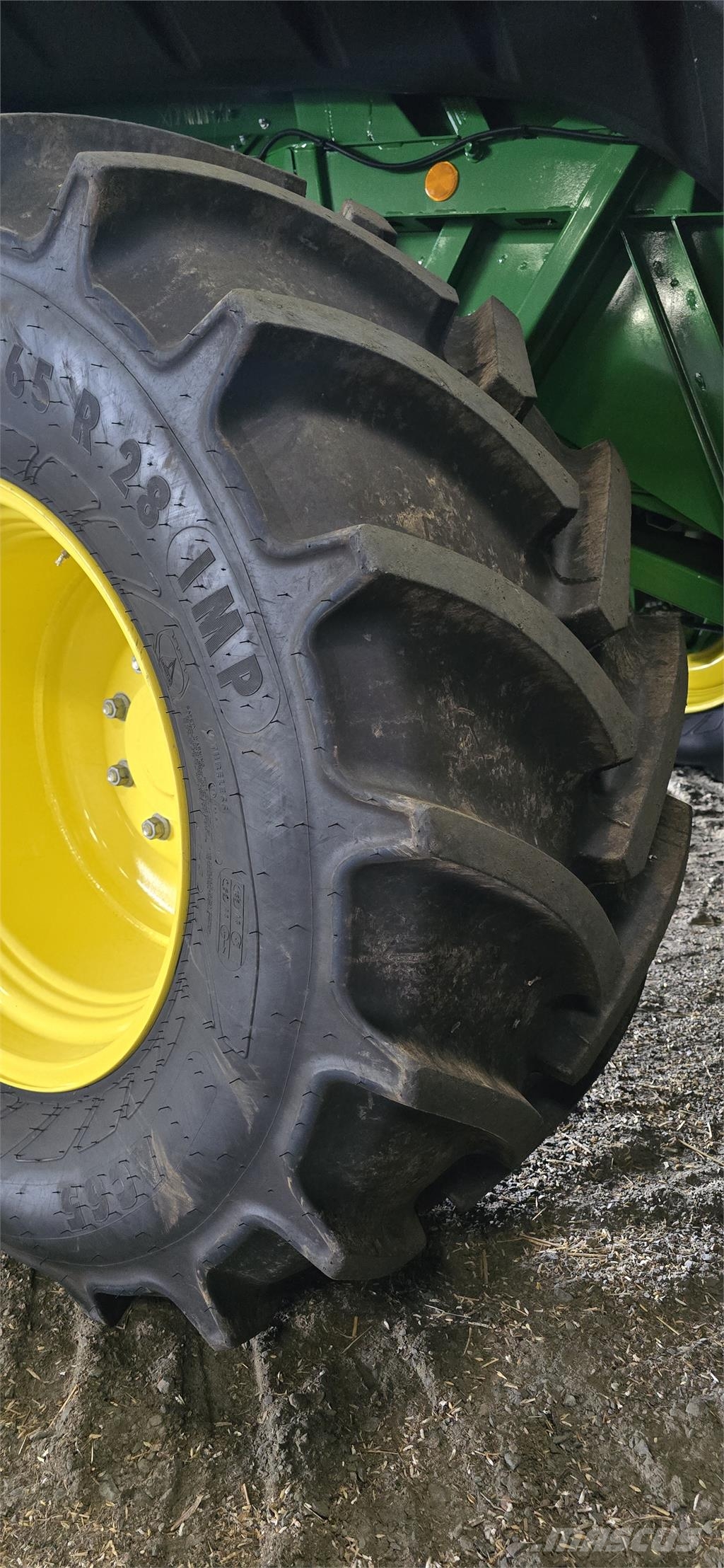 Mitas 600/65X28 DÄCK الإطارات والعجلات والحافات