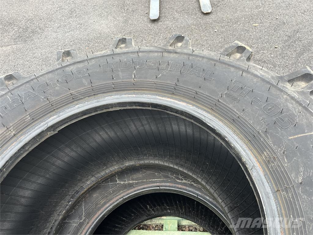 Mitas TRACTOR INDUSTRIAL TI-05 Pneumatici, ruote e cerchioni