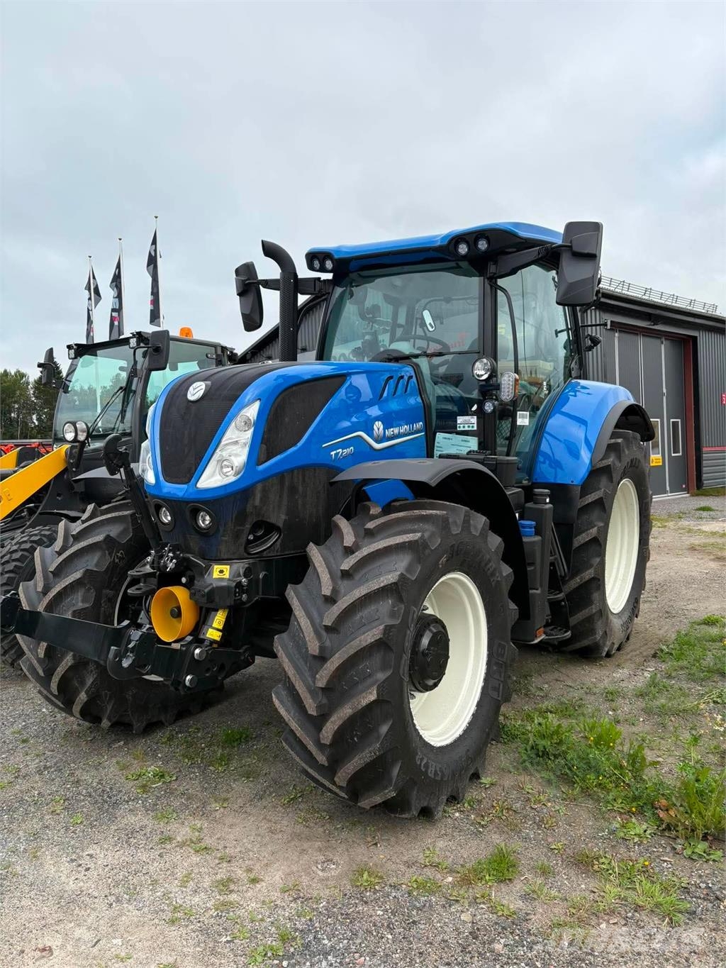 New Holland T7,210 SIDEWINDER Traktorer