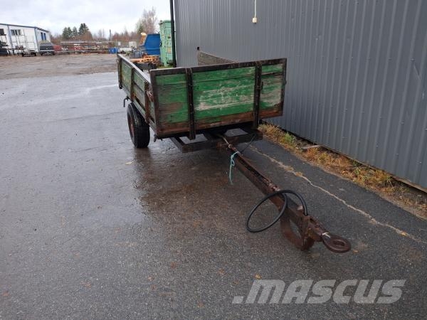 TIPPVAGN ÄLDRE UPPDRAG Reboques agricolas de uso geral