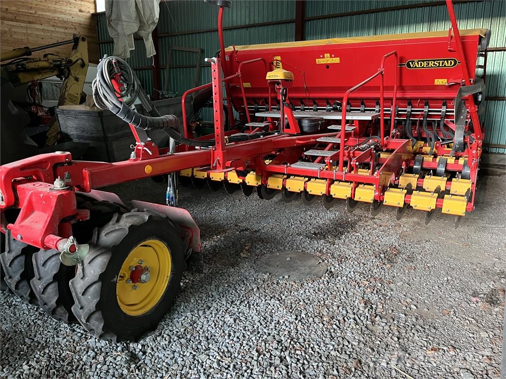 Väderstad RAPID 400C SÅMASKIN Mechanické sejačky