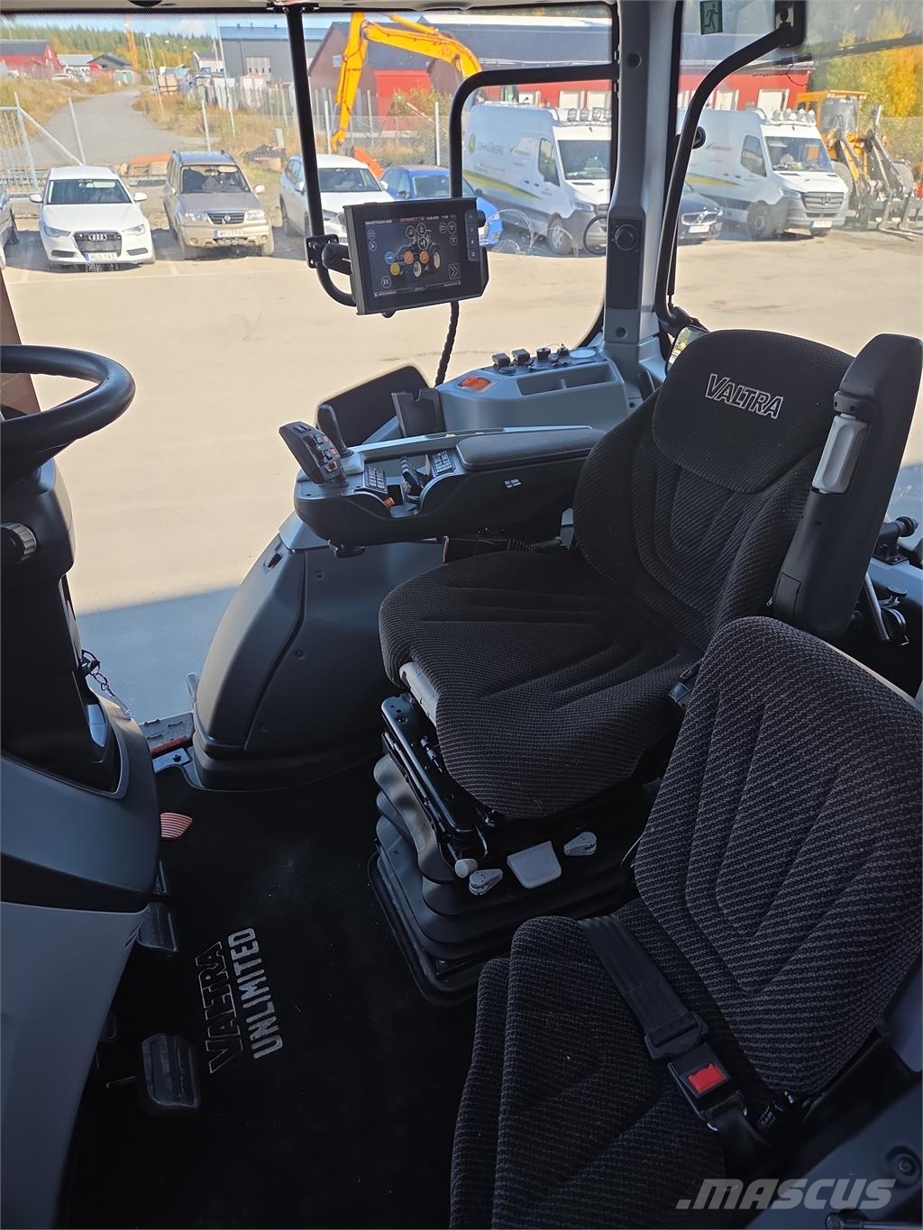 Valtra T 195 Direct Traktoren