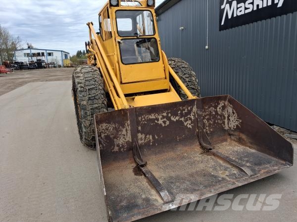 Volvo BM 218 BAKLASTARE Skopa Carregadeiras de rodas