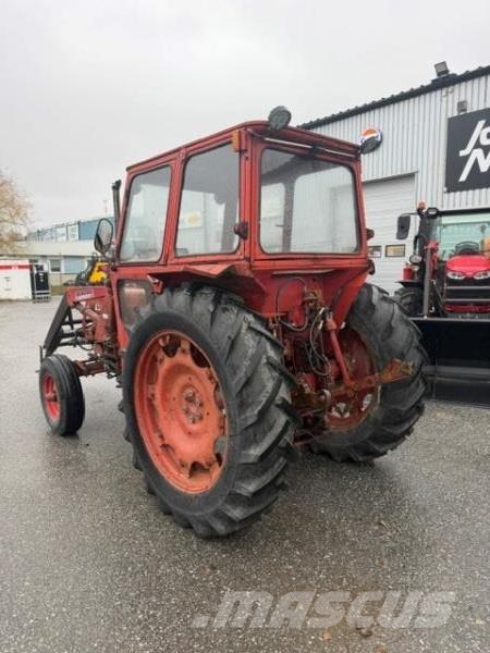 Volvo BM 430 LASTARE QUICKE TR Traktoren