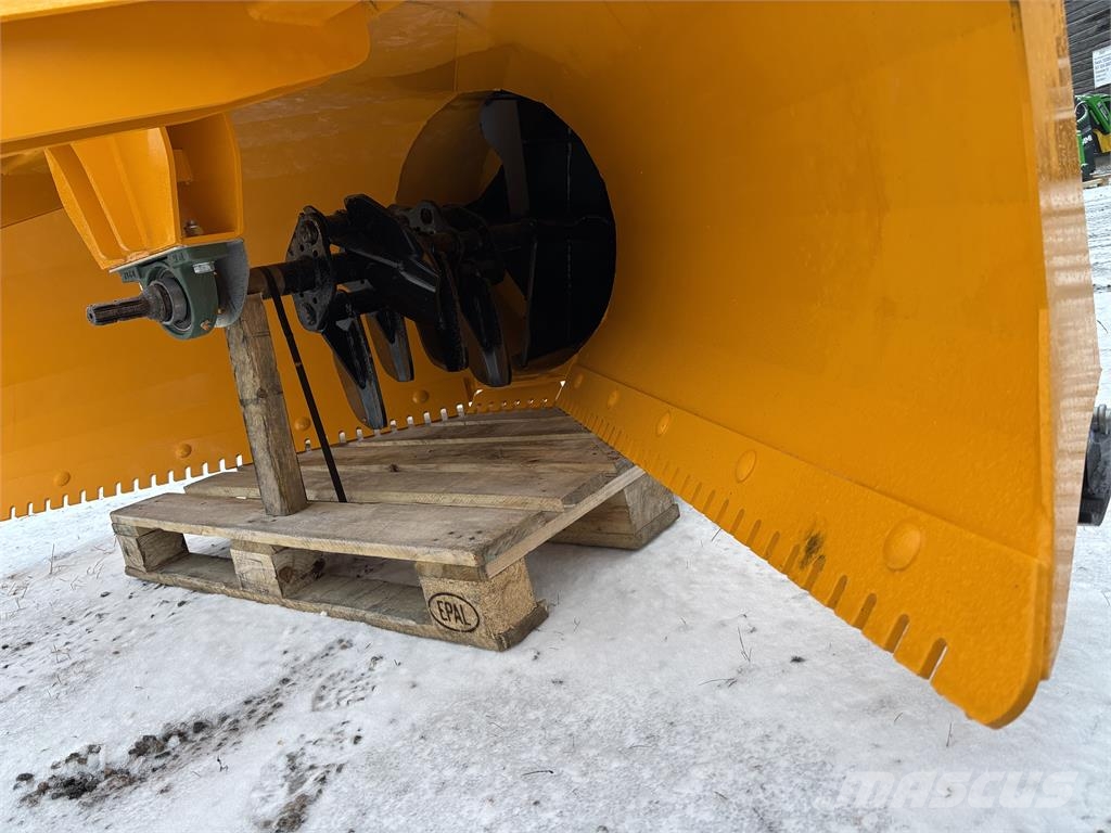 Wieska Snöslunga W253 LY med K-axel Otros equipos para carreteras y quitanieves