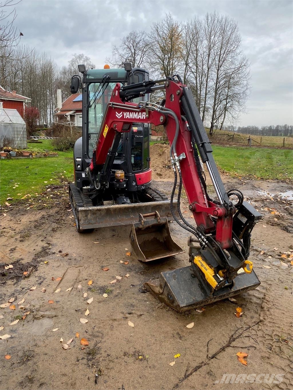 Yanmar VIO26 GRÄVARE لوادر بعجل