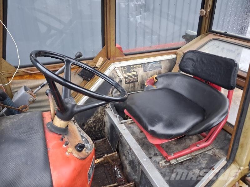 Zetor 4718 BERGSJÖ 800 LASTARE Traktoriai
