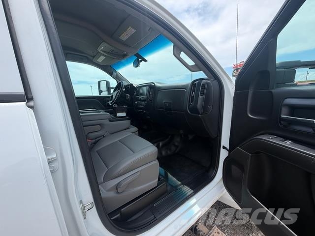Chevrolet 6500HD Hinausautot