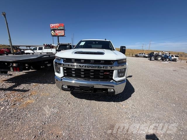 Chevrolet Silverado 2500HD Madelkaubikud