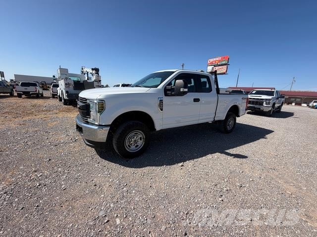 Ford F-250 Super Duty Madelkaubikud