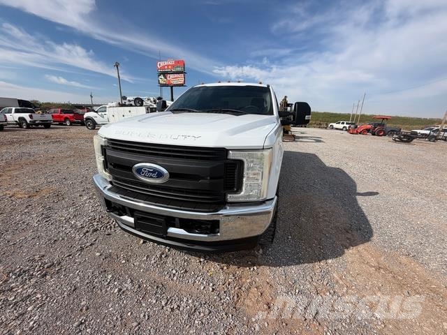 Ford F-250 Super Duty Caja abierta/laterales abatibles