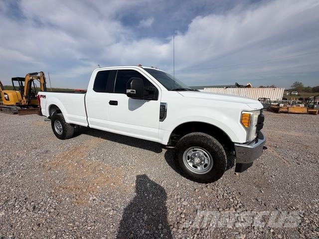Ford F-250 Super Duty Caja abierta/laterales abatibles