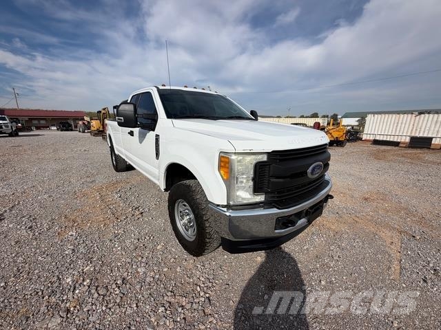 Ford F-250 Super Duty Caja abierta/laterales abatibles