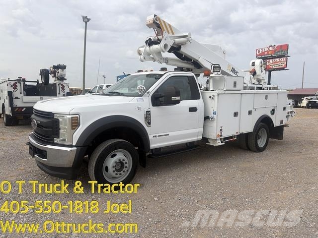 Ford F-550 دلاء
