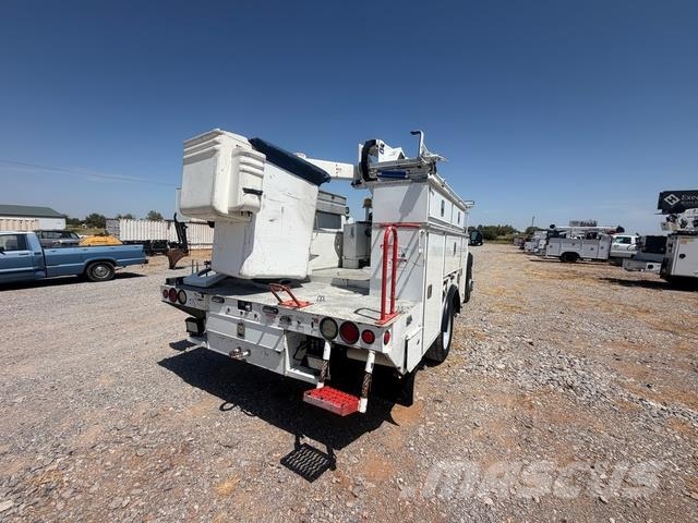 Ford F550 دلاء