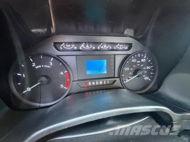 Ford F550 دلاء