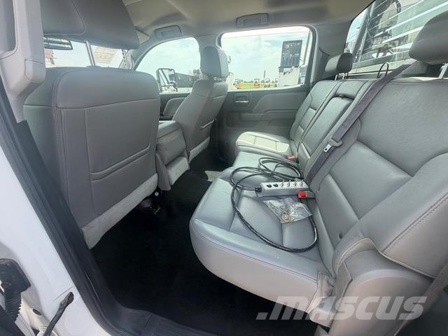 GMC 3500HD Sleepwagens