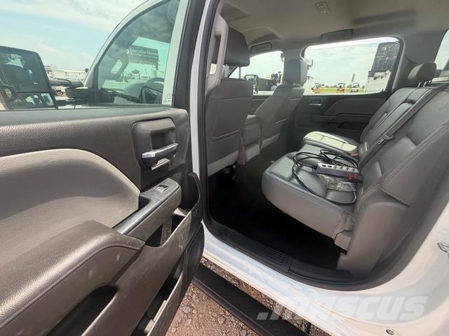 GMC 3500HD Sleepwagens