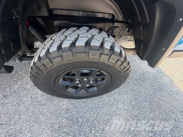 Jeep Gladiator Kis teherszállító/Platós kocsi