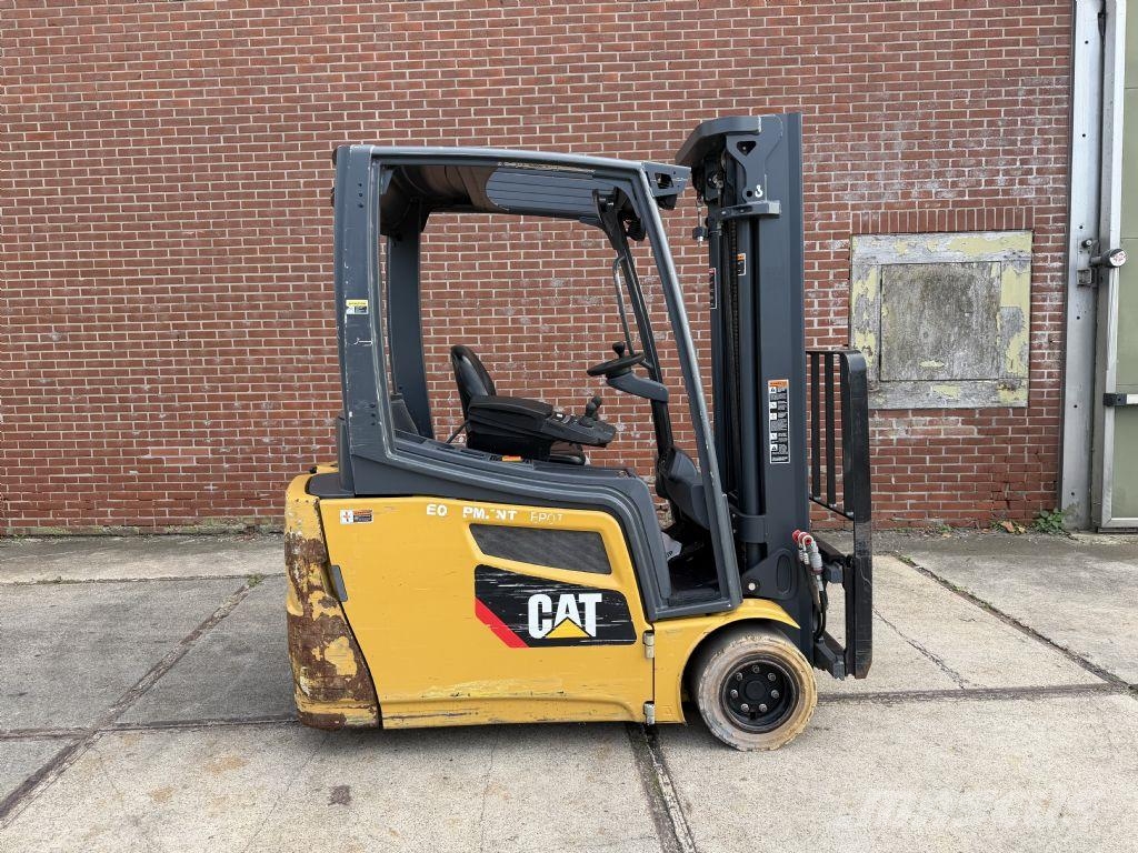 CAT 2ET4000 Elektriske trucker