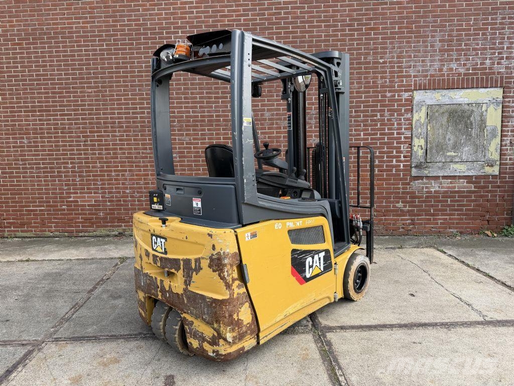 CAT 2ET4000 Elektriske trucker
