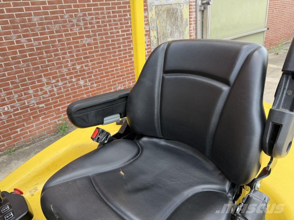 Hyster E4.0XN Electric forklifts