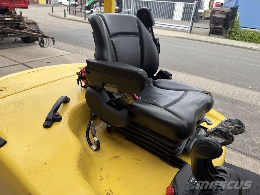Hyster E4.0XN Electric forklifts