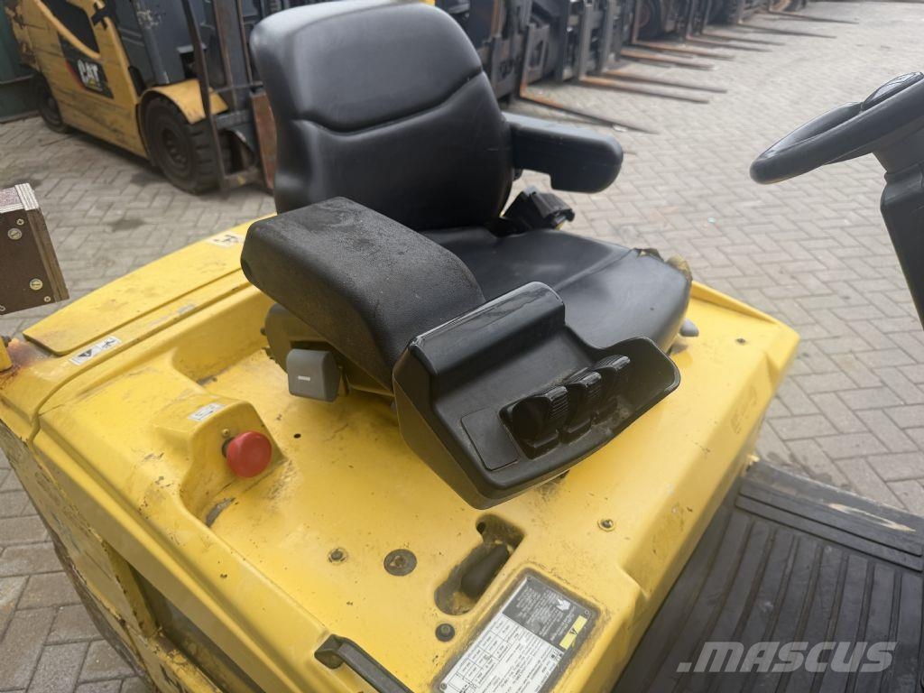Hyster J2.00XMT شاحنات ذات رافعات شوكية تعمل بالكهرباء