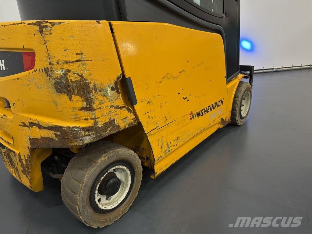 Jungheinrich EFG 320 Elektriskie autoiekrāvēji