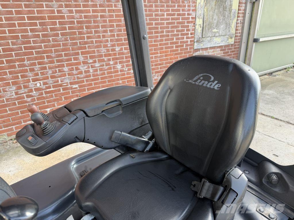 Linde E14-02 Sähkötrukit