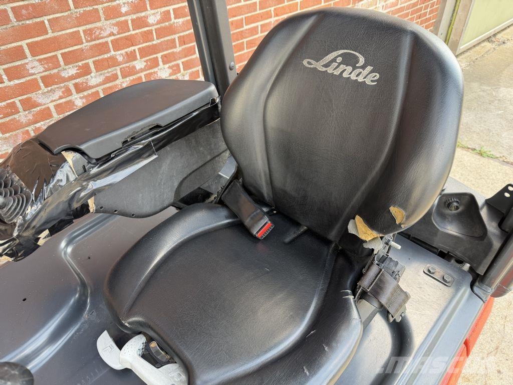 Linde E16-02 Sähkötrukit