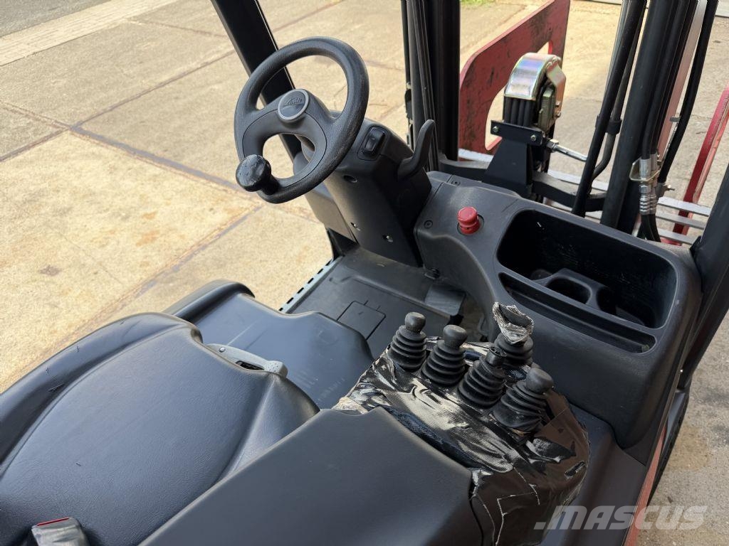 Linde E16-02 Sähkötrukit