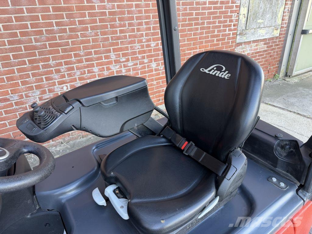 Linde E16-02 Electric forklifts