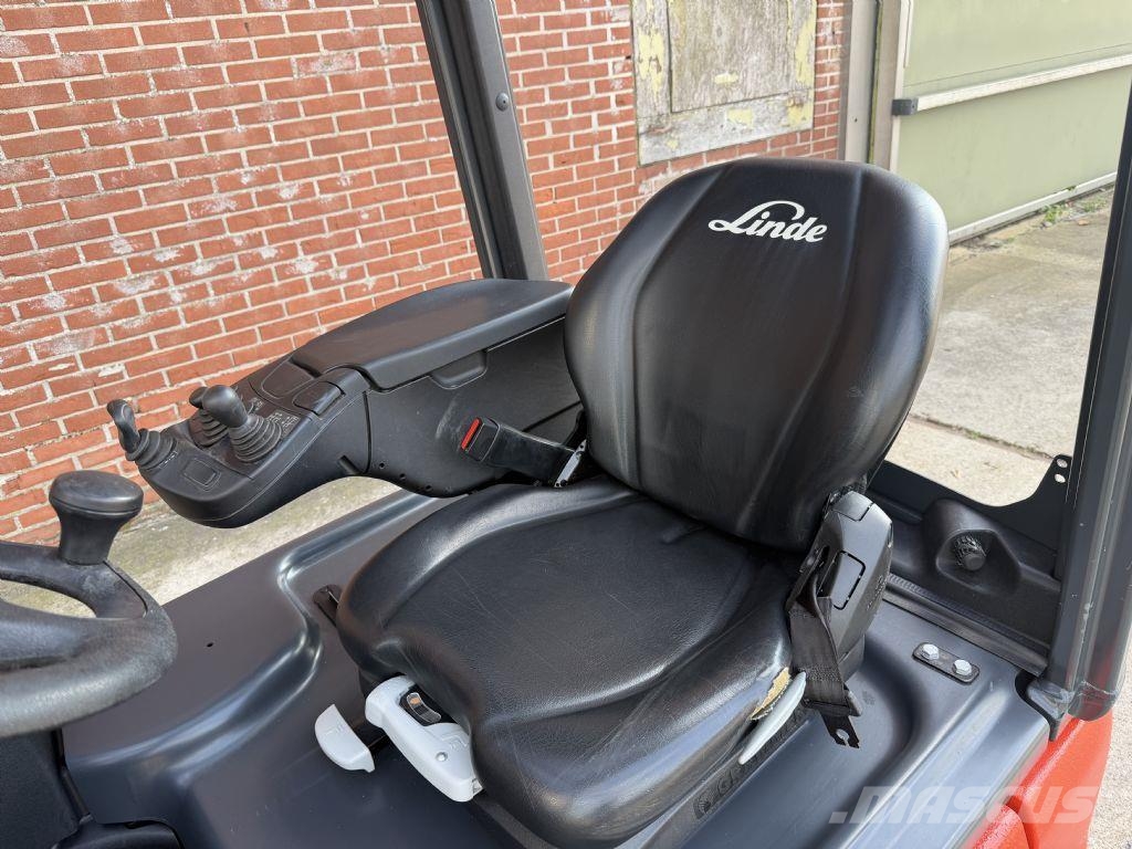 Linde E16C-02 Sähkötrukit