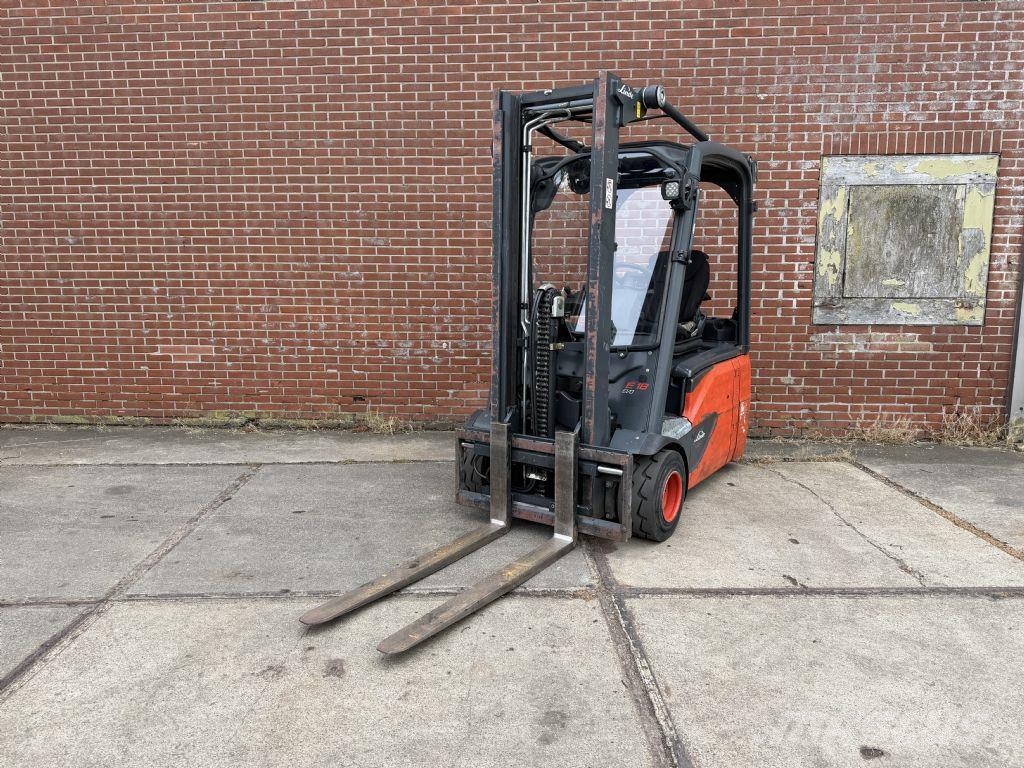 Linde E18-02 Electric forklifts