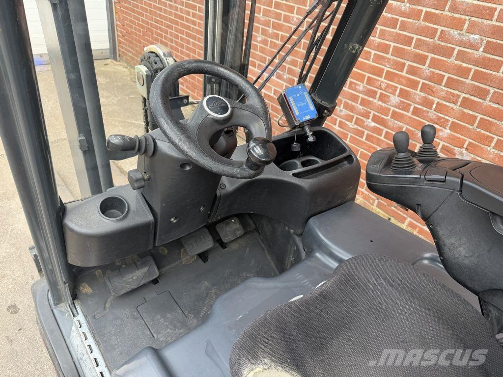Linde E18-02 Electric forklifts
