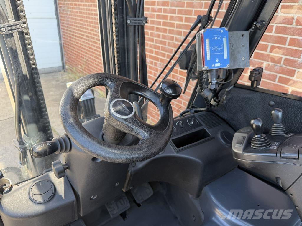 Linde E20PHL-02 Electric forklifts