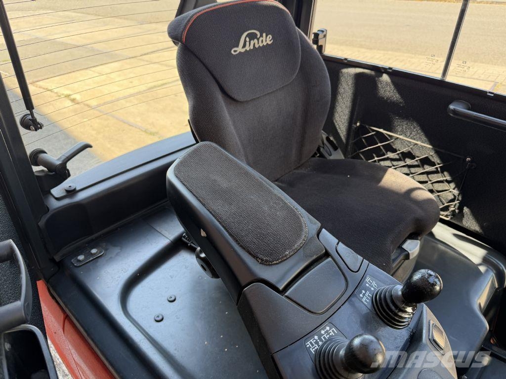 Linde E20PHL-02 Electric forklifts