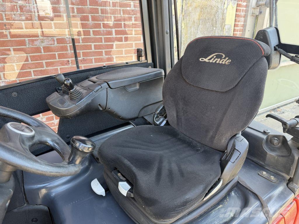 Linde E20PHL-02 Electric forklifts