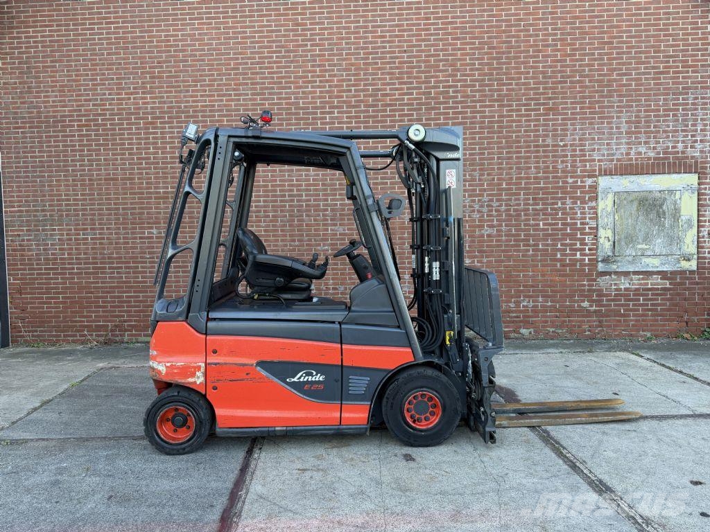 Linde E25-01 شاحنات ذات رافعات شوكية تعمل بالكهرباء