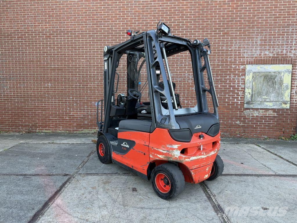 Linde E25-01 شاحنات ذات رافعات شوكية تعمل بالكهرباء