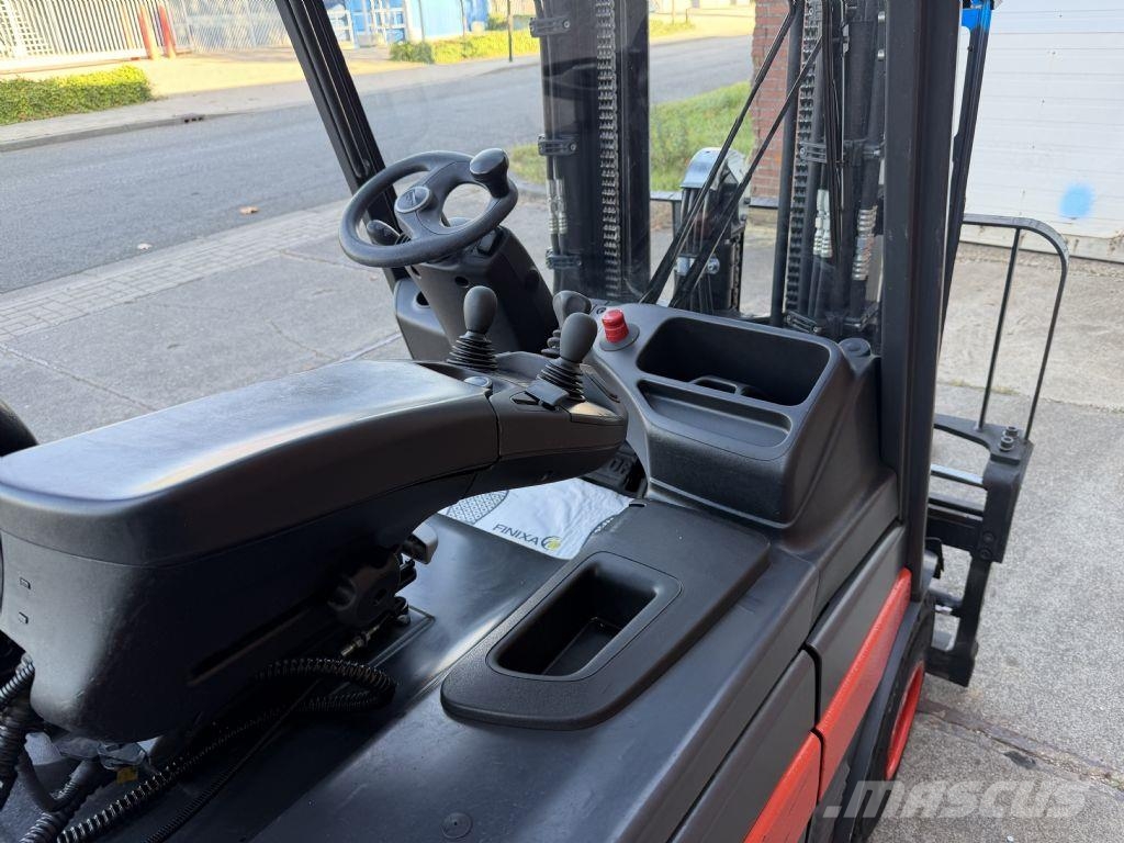 Linde E25-01 شاحنات ذات رافعات شوكية تعمل بالكهرباء