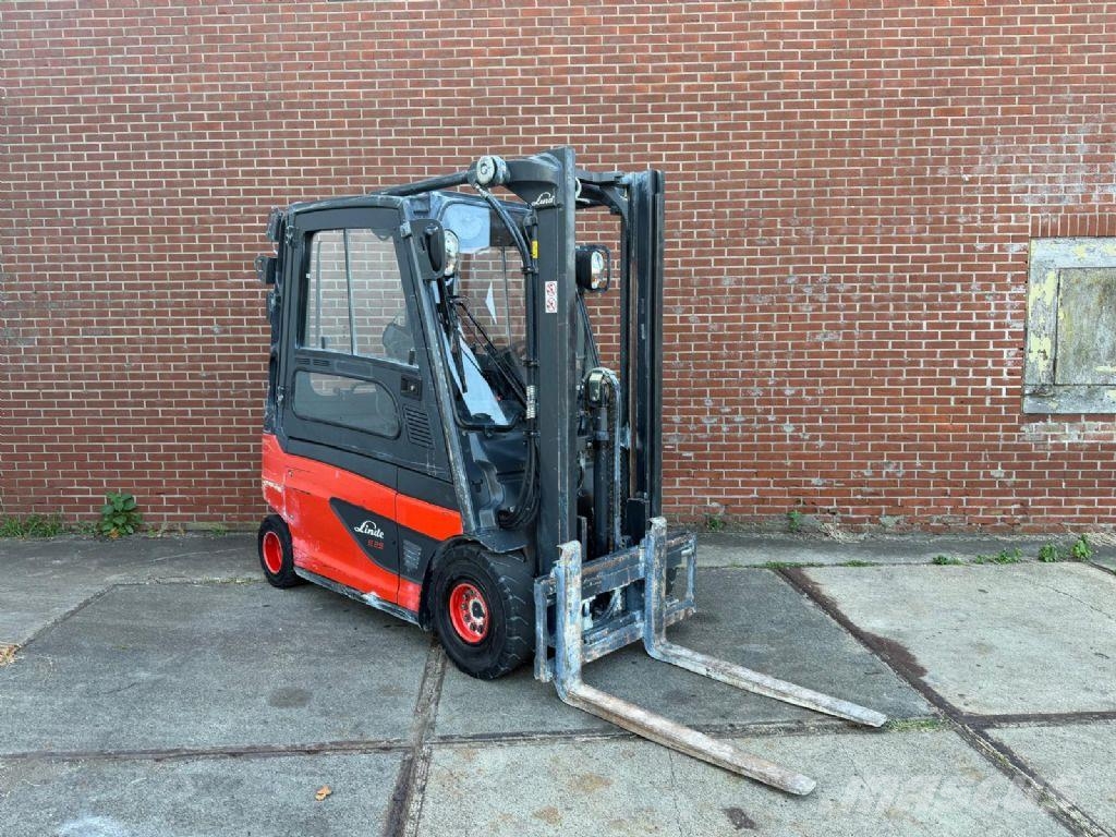 Linde E25L-01 Chariots élévateurs électriques