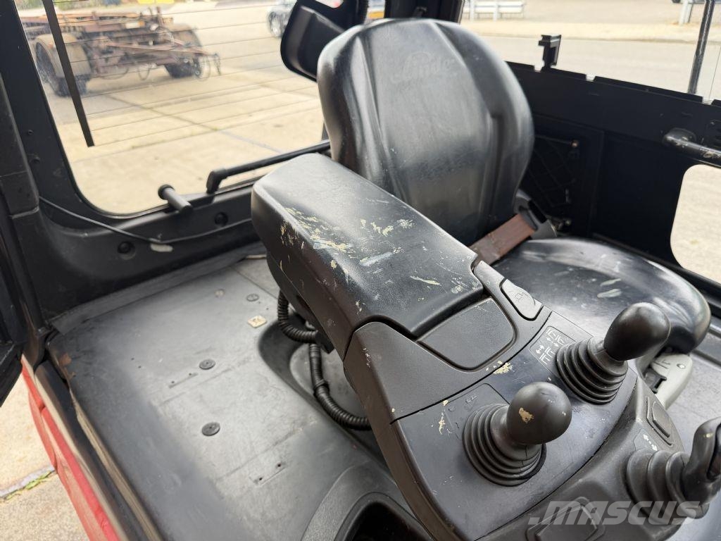 Linde E30L-01 Elektriske trucker