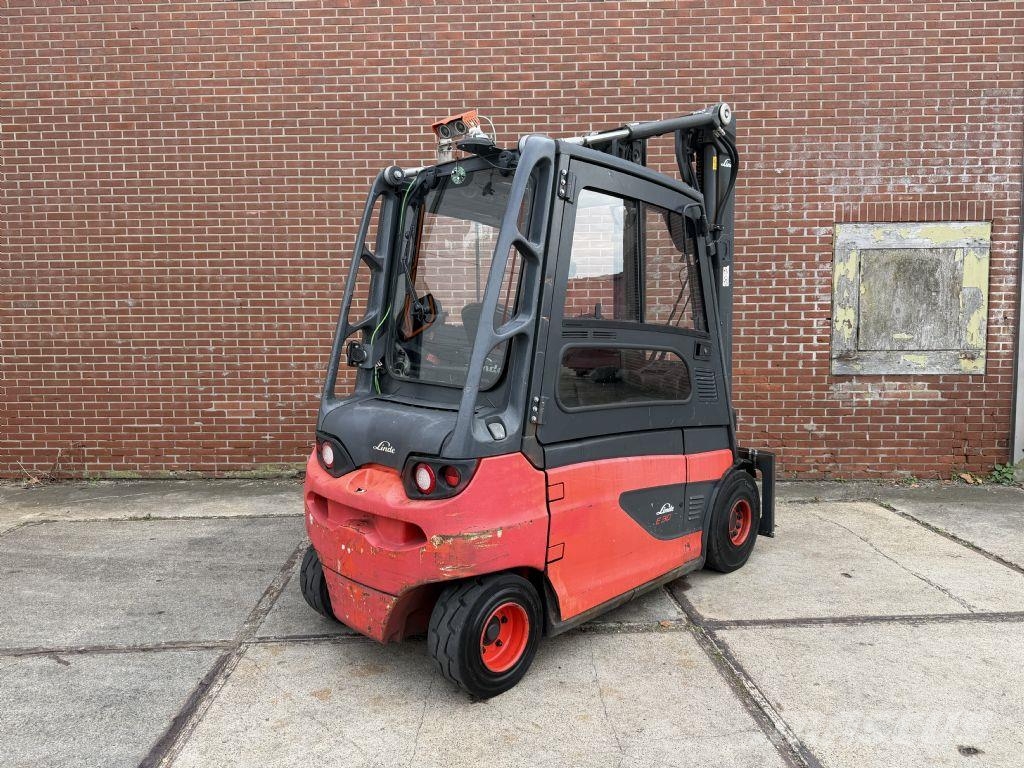 Linde E30L-01 Elektriske trucker